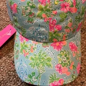Lilly Pulitzer | Accessories | Lilly Pulitzer Lilly Loves  display picture 1